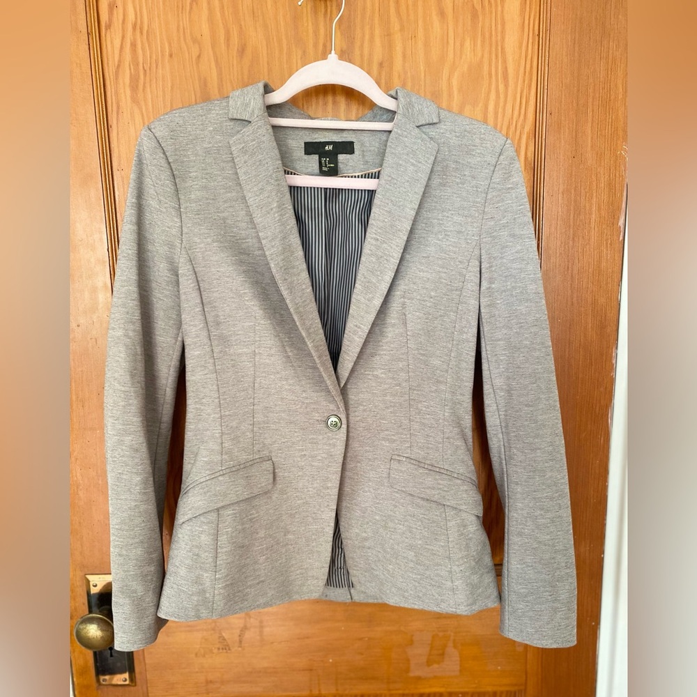 H$M Blazer size 8